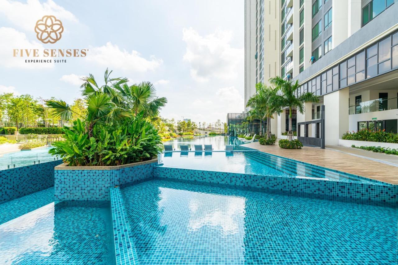 Greenfield Sunway By Five Senses Aparthotel Petaling Jaya Esterno foto